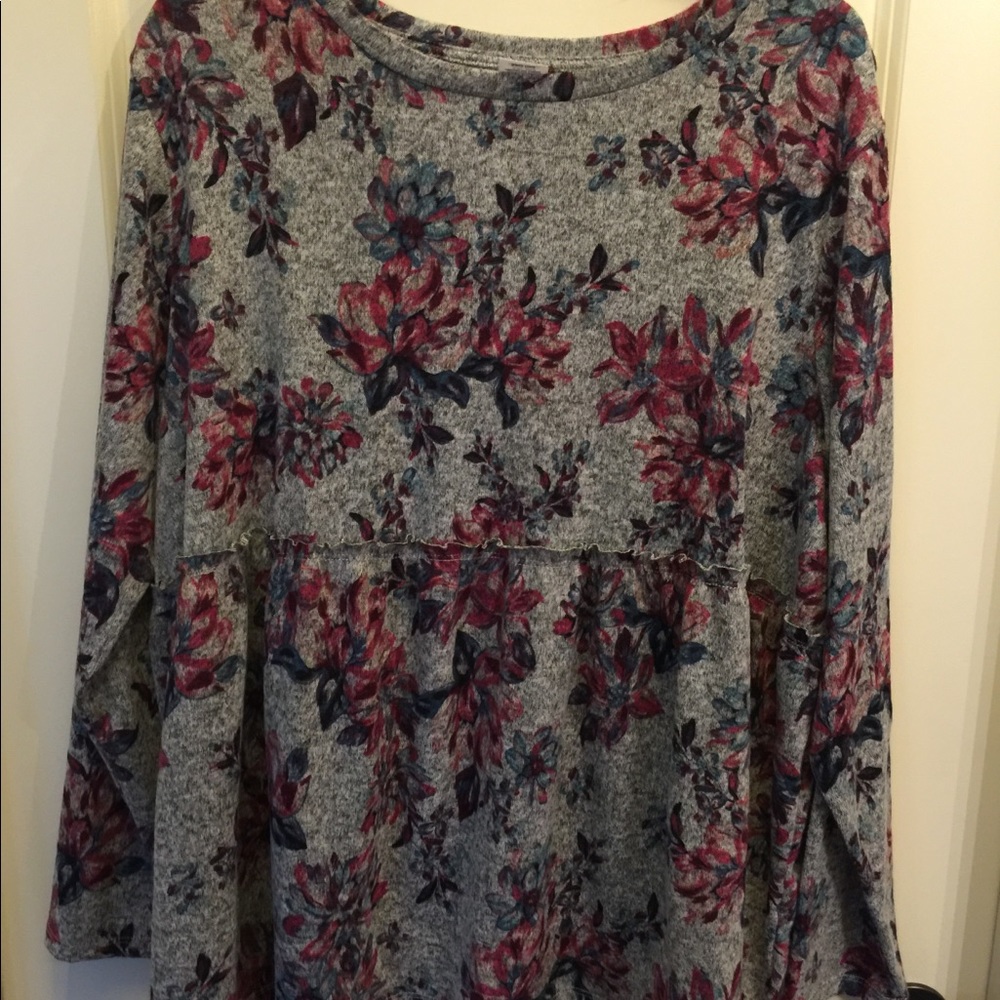 Maternity baby doll top